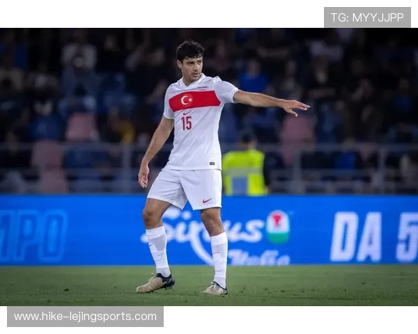 足球十字韧带断裂后复出的球星们如何重返巅峰并改写职业生涯